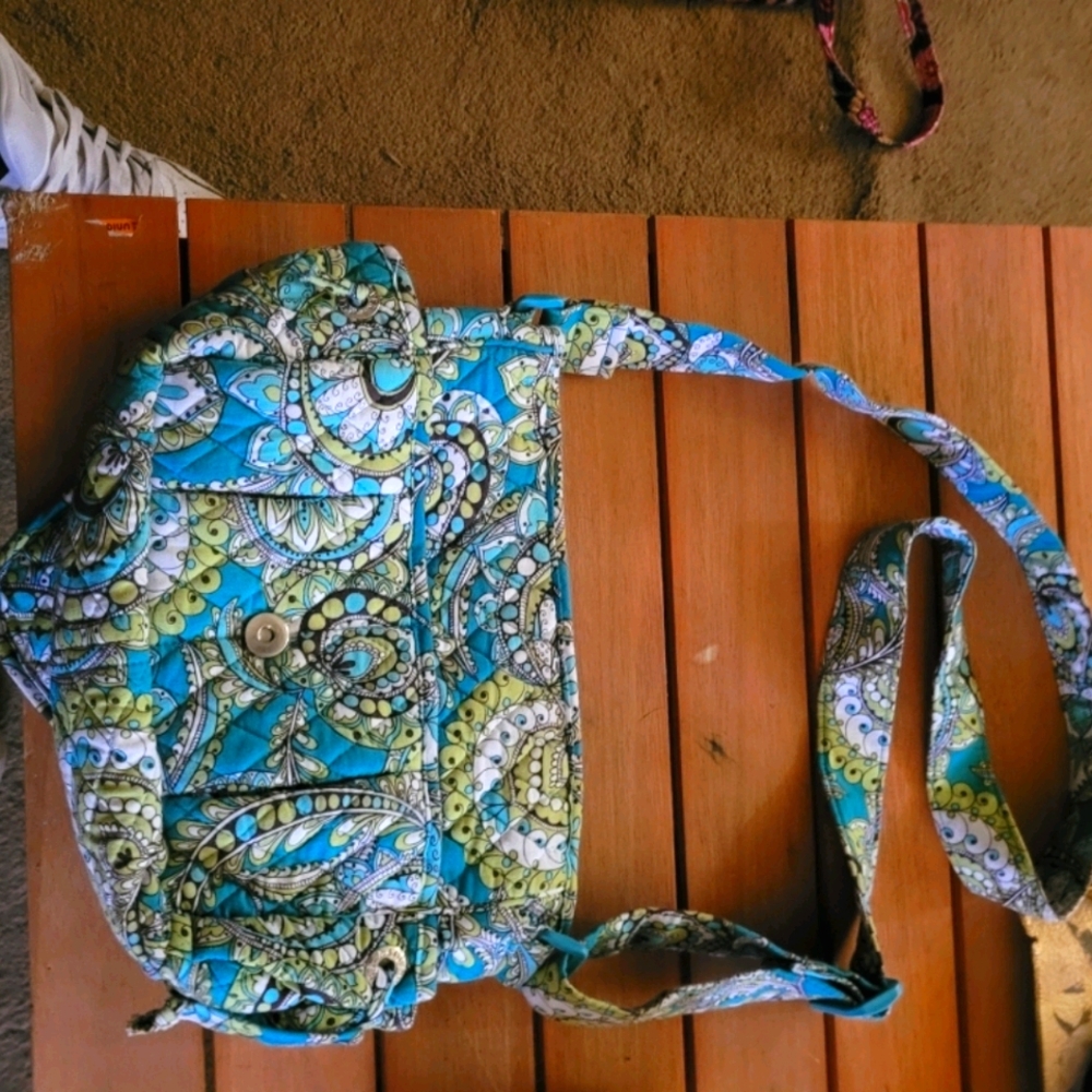 Vera Bradley cross body purse